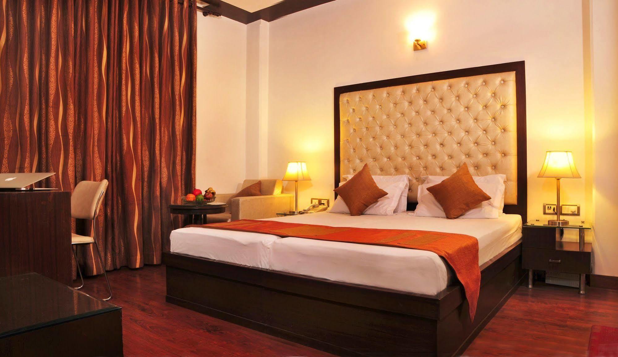 Hotel Citi International Delhi  Exterior photo